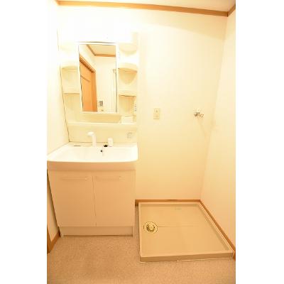 フォンテーヌ 103【管理NO：1-012049401-01030】 ★家具家電は申し込み後に搬入します★の物件画像