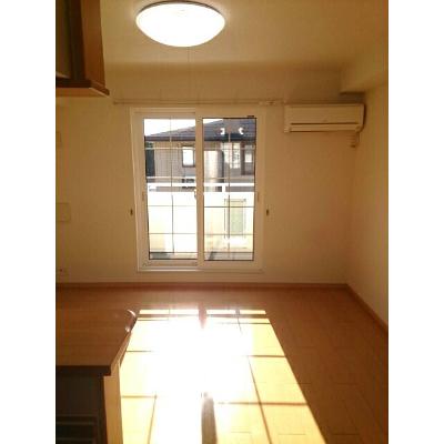 ＮＭＯＮ　Ｅ 202【管理NO：1-099241101-02020】 ★家具家電は申し込み後に搬入します★の物件画像
