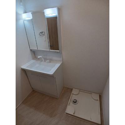 ウェル　アイランドＫ－Ⅲ 102【管理NO：1-027856603-01020】 ★家具家電は申し込み後に搬入します★の物件画像