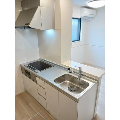 アバンツァート 101【管理NO：1-027556601-01010】 ★家具家電は申し込み後に搬入しますの物件画像
