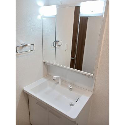キャッスルラピュタ　Ｂ 203【管理NO：1-027130702-02030】 ★家具家電は申し込み後に搬入します★の物件画像
