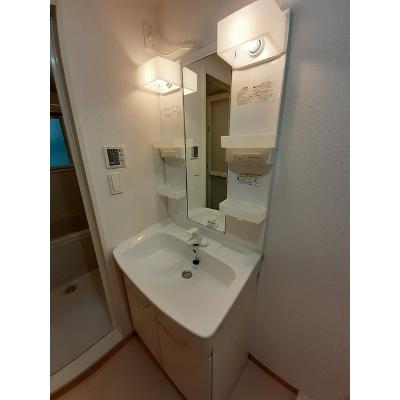 グランツオーヴェルⅡ 202【管理NO：1-015593302-02020】 ★家具家電は申し込み後に搬入しますの物件画像