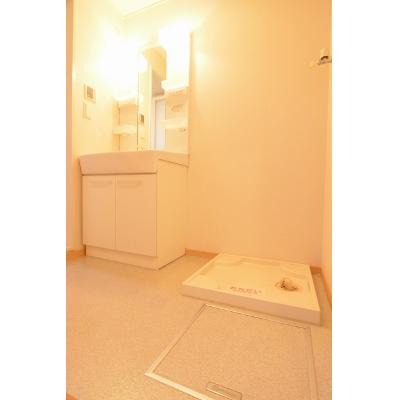 グランツオーヴェルⅡ 201【管理NO：1-015593302-02010】 ★家具家電は申し込み後に搬入しますの物件画像