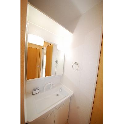 アンソレイユ　Ⅱ 106【管理NO：1-025091202-01050】 ★家具家電は申し込み後に搬入しますの物件画像