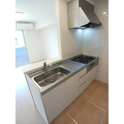 シャトレーポワリエ　Ⅳ　Ｂ 103【管理NO：1-024903502-01030】 ★家具家電は申し込み後に搬入します★の物件画像