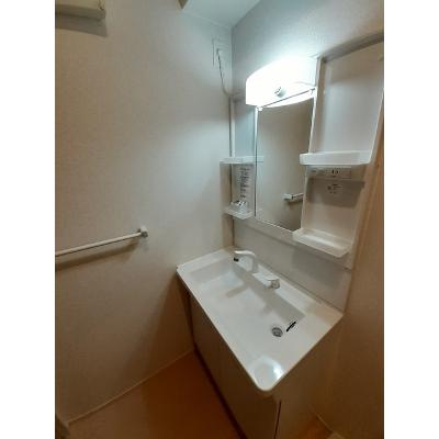 Ｖｉｌｌａ　Ｙ　Ⅴ 203【管理NO：1-022660102-02030】 ★家具家電は申し込み後に搬入しますの物件画像