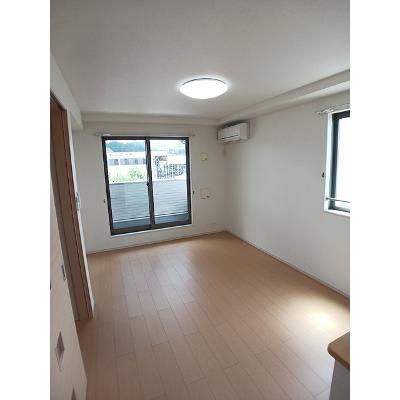 ピーズⅡ 202【管理NO：1-020371501-02020】 ★家具家電は申し込み後に搬入します★の物件画像