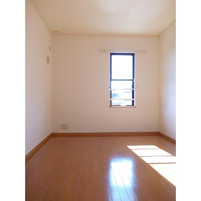 ファミール 203【管理NO：1-014084301-02030】 ★家具家電は申し込み後に搬入しますの物件画像