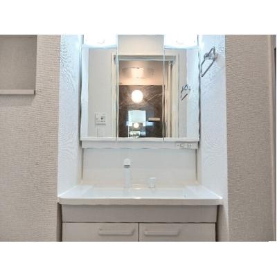 Ｔｗｉｎｓ　Ｂ（ツインズ） 101【管理NO：1-027874702-01010】 ★家具家電は申し込み後に搬入します★の物件画像