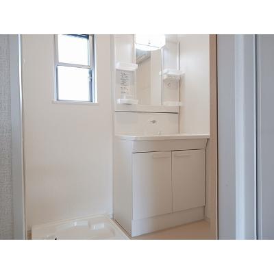 サニー和泉 202【管理NO：1-023126201-02020】 ★家具家電は申し込み後に搬入しますの物件画像