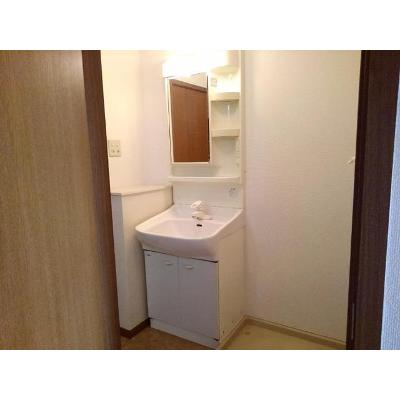 サザンウィンド　ＰａｒｔⅥ 203【管理NO：1-011204501-02030】 ★家具家電は申し込み後に搬入します★の物件画像