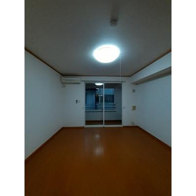 ウィステリア南 102【管理NO：1-014385001-01020】 ★家具家電は申し込み後に搬入しますの物件画像