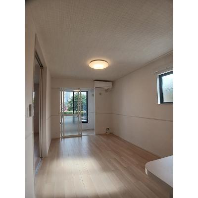 クレストⅡ 103【管理NO：1-028306902-01030】 ★家具家電は申し込み後に搬入します★の物件画像