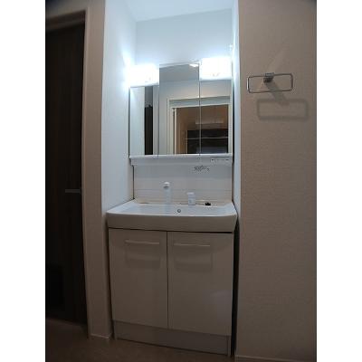 クレストⅡ 103【管理NO：1-028306902-01030】 ★家具家電は申し込み後に搬入します★の物件画像