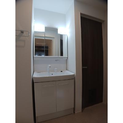 クレストⅡ 101【管理NO：1-028306902-01010】 ★家具家電は申し込み後に搬入します★の物件画像