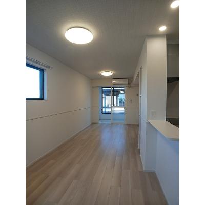 クレストⅠ 104【管理NO：1-028306901-01040】 ★家具家電は申し込み後に搬入します★の物件画像