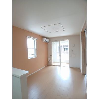 エアリー　スクエア 204【管理NO：1-020929201-02040】 ★家具家電は申し込み後に搬入します★の物件画像