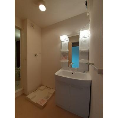 ブリランテⅠ 102【管理NO：1-017491301-01020】 ★家具家電は申し込み後に搬入しますの物件画像