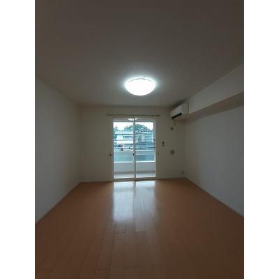 ロージィ・コート 204【管理NO：1-016981701-02040】 ★家具家電は申し込み後に搬入します★の物件画像