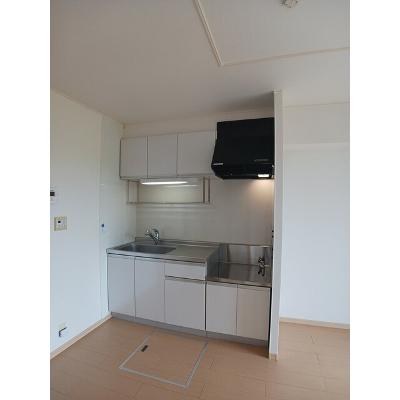 ソレイユベル 103【管理NO：1-015950601-01030】 ★家具家電は申し込み後に搬入します★の物件画像