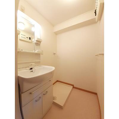 ウィンストーンＫ 203【管理NO：1-014327301-02030】 ★家具家電は申し込み後に搬入します★の物件画像