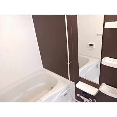 フローレル 201【管理NO：1-021357001-02010】 ★家具家電は申し込み後に搬入します 2026年07月下旬入居可能の物件画像