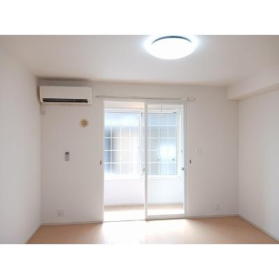 カーサ・フェリーチェ 101【管理NO：1-017791601-01010】 ★家具家電は申し込み後に搬入しますの物件画像