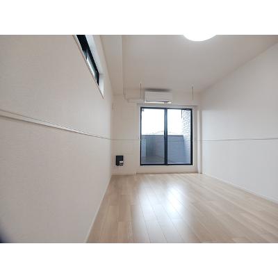 ウィステリア 201【管理NO：1-028558401-02010】 ★家具家電は申し込み後に搬入します★ ★2026年10月上旬入居可能★の物件画像