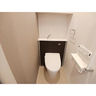 ウィステリア 201【管理NO：1-028558401-02010】 ★家具家電は申し込み後に搬入します★ ★2026年10月上旬入居可能★の物件画像