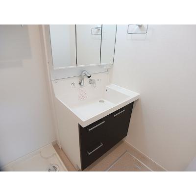 ウィステリア 201【管理NO：1-028558401-02010】 ★家具家電は申し込み後に搬入します★ ★2026年10月上旬入居可能★の物件画像