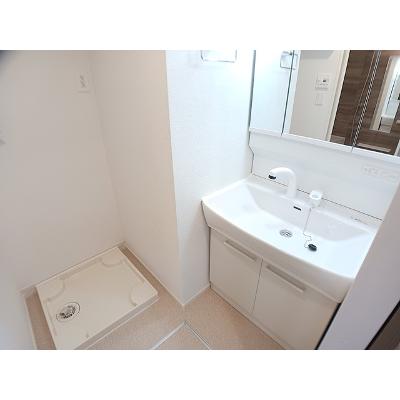 セブンⅠ 102【管理NO：1-028448901-01020】 ★家具家電は申し込み後に搬入します★の物件画像