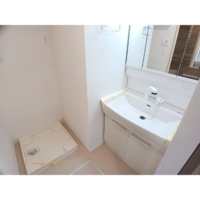 セブンⅠ 101【管理NO：1-028448901-01010】 ★家具家電は申し込み後に搬入します★の物件画像
