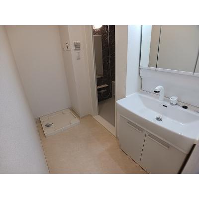 ラピス・ラズリⅡ 202【管理NO：1-027166901-02020】 ★家具家電は申し込み後に搬入します★の物件画像