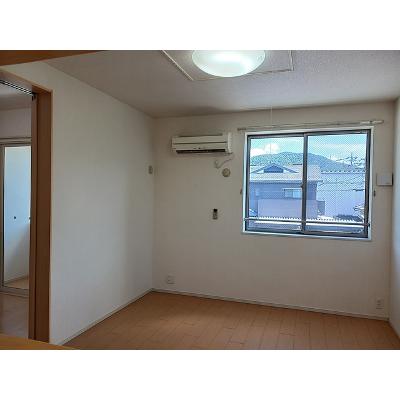 フリ－デ　Ｋ 201【管理NO：1-017642501-02010】 ★家具家電は申し込み後に搬入します★の物件画像