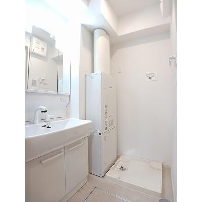 ひまわりⅤ 102【管理NO：1-028273601-01020】 ★家具家電は申し込み後に搬入しますの物件画像