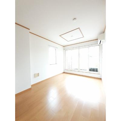 フレーズアンソレイエＣ棟 201【管理NO：1-012088701-02010】 ★家具家電は申し込み後に搬入します★の物件画像