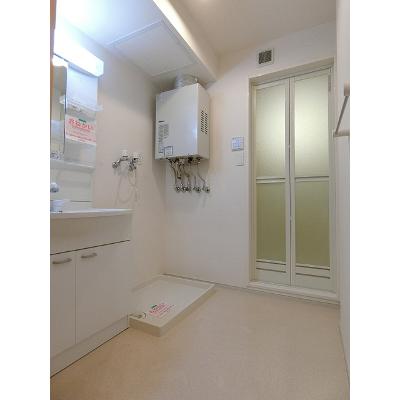 エス・キャメロン 201【管理NO：1-018384701-02010】 ★家具家電は申し込み後に搬入します 2026年08月中旬入居可能の物件画像