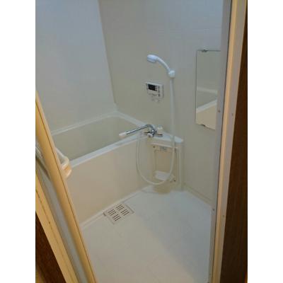 ロイヤルシャトー・ヴィル 102【管理NO：1-011084201-01020】 ★家具家電は申し込み後に搬入します 2026年07月下旬入居可能の物件画像