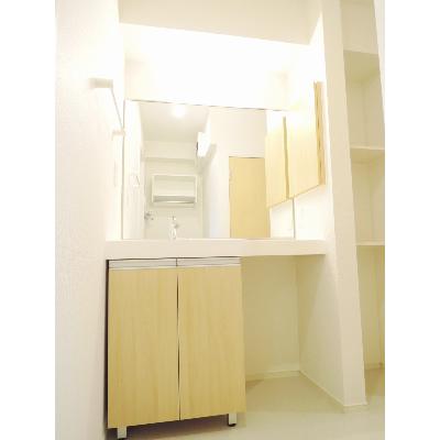 フリーデ 203【管理NO：1-022695301-02030】 ★家具家電は申し込み後に搬入します 2026年08月上旬入居可能の物件画像