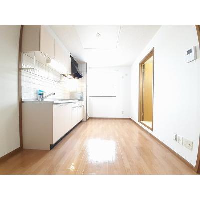 エーデル 202【管理NO：1-011580101-02020】 ★家具家電は申し込み後に搬入します★ ★2026年08月下旬入居可能★の物件画像