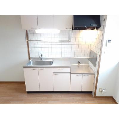 エーデル 202【管理NO：1-011580101-02020】 ★家具家電は申し込み後に搬入します★ ★2026年08月下旬入居可能★の物件画像