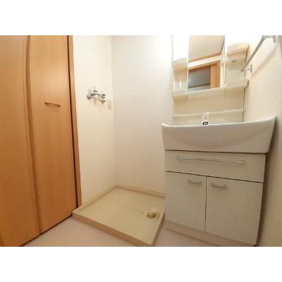 アバンツァードＲ３９７ 203【管理NO：1-012424101-02030】 ★家具家電は申し込み後に搬入します★の物件画像