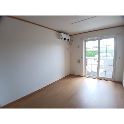 リバーサイドプラスワン 103【管理NO：1-013287201-01030】 ★家具家電は申し込み後に搬入します★の物件画像