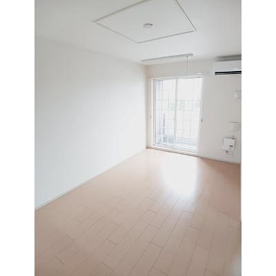 ハッピィ　スペース 101【管理NO：1-017510801-01010】 ★家具家電は申し込み後に搬入します★の物件画像