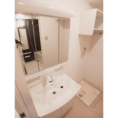 ピーフォー 105【管理NO：1-025056701-01050】 ★家具家電は申し込み後に搬入します★の物件画像