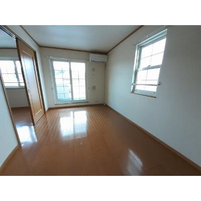 サン・アベニューＣ 203【管理NO：1-012703001-02030】 ★家具家電は申し込み後に搬入します★の物件画像