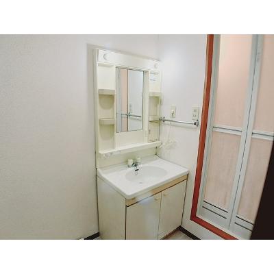 サンシャイン蒲町 202【管理NO：1-004126301-02020】 ★家具家電は申し込み後に搬入します★の物件画像