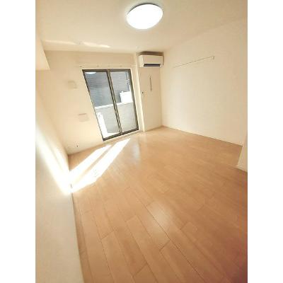 楓の樹 103【管理NO：1-023122701-01030】 ★家具家電は申し込み後に搬入します★ ★2026年08月下旬入居可能★の物件画像