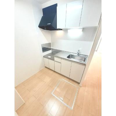 楓の樹 103【管理NO：1-023122701-01030】 ★家具家電は申し込み後に搬入します★ ★2026年08月下旬入居可能★の物件画像