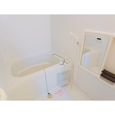 カーサ・ソレアード 202【管理NO：1-099300901-02020】 ★家具家電は申し込み後に搬入します★の物件画像